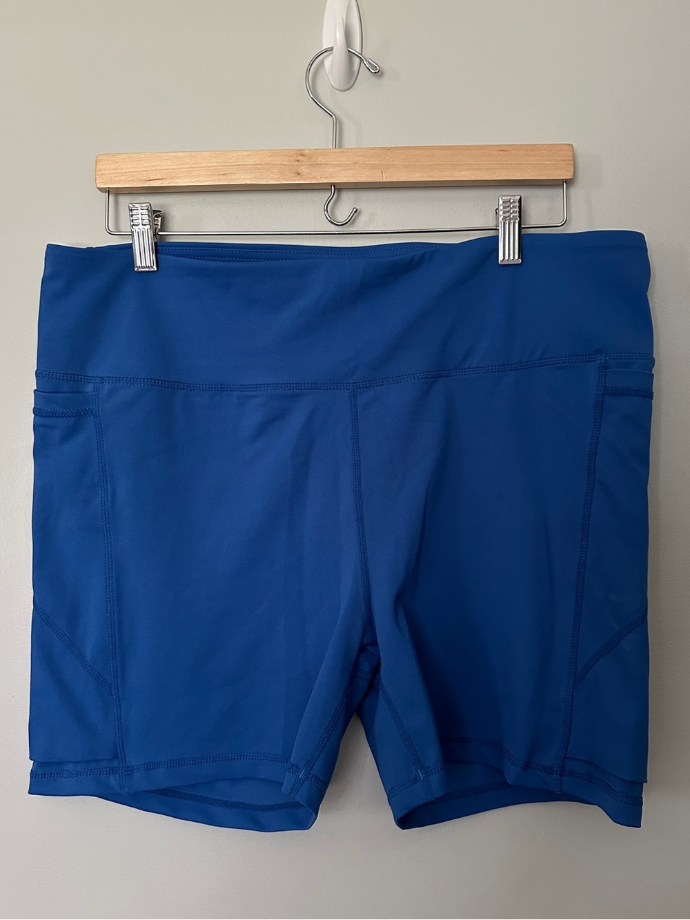 Royal Cobalt Blue Women’s Athletic Shorts size XXL. 3 inch inseam, High Waist